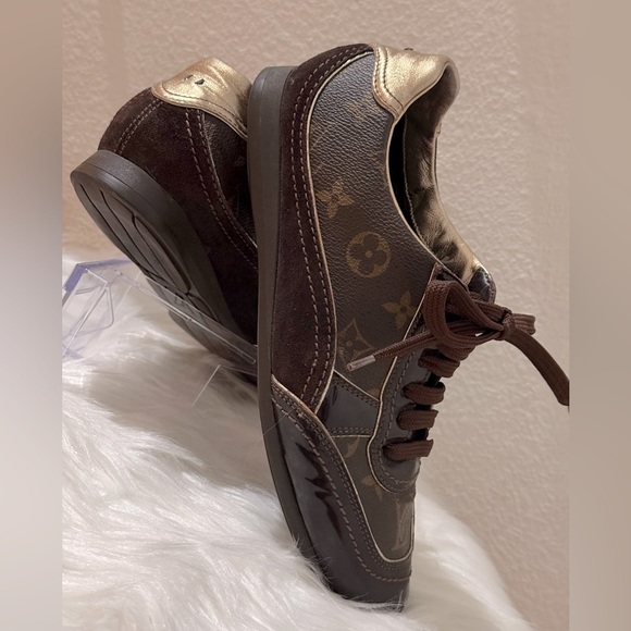 LOUIS VUITTON Monogram Canvas & Patent Leather Globe Trotter Sneakers Size 38 - Picture 3 of 9